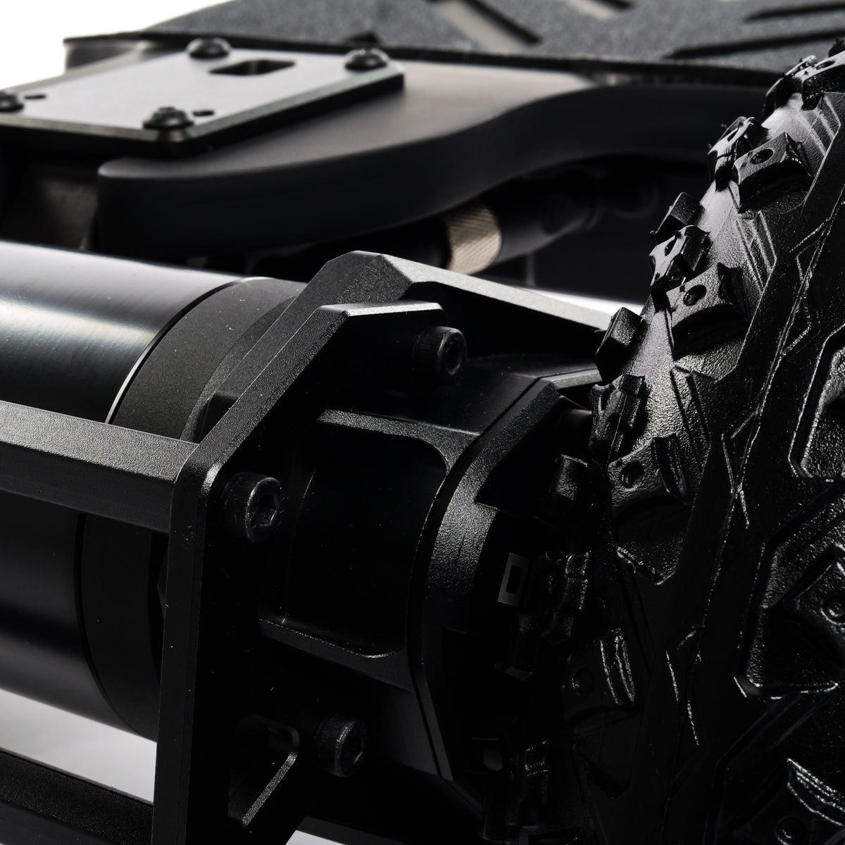 ONSRA BLACK CARVE 4 AT motor and gear drive close-up