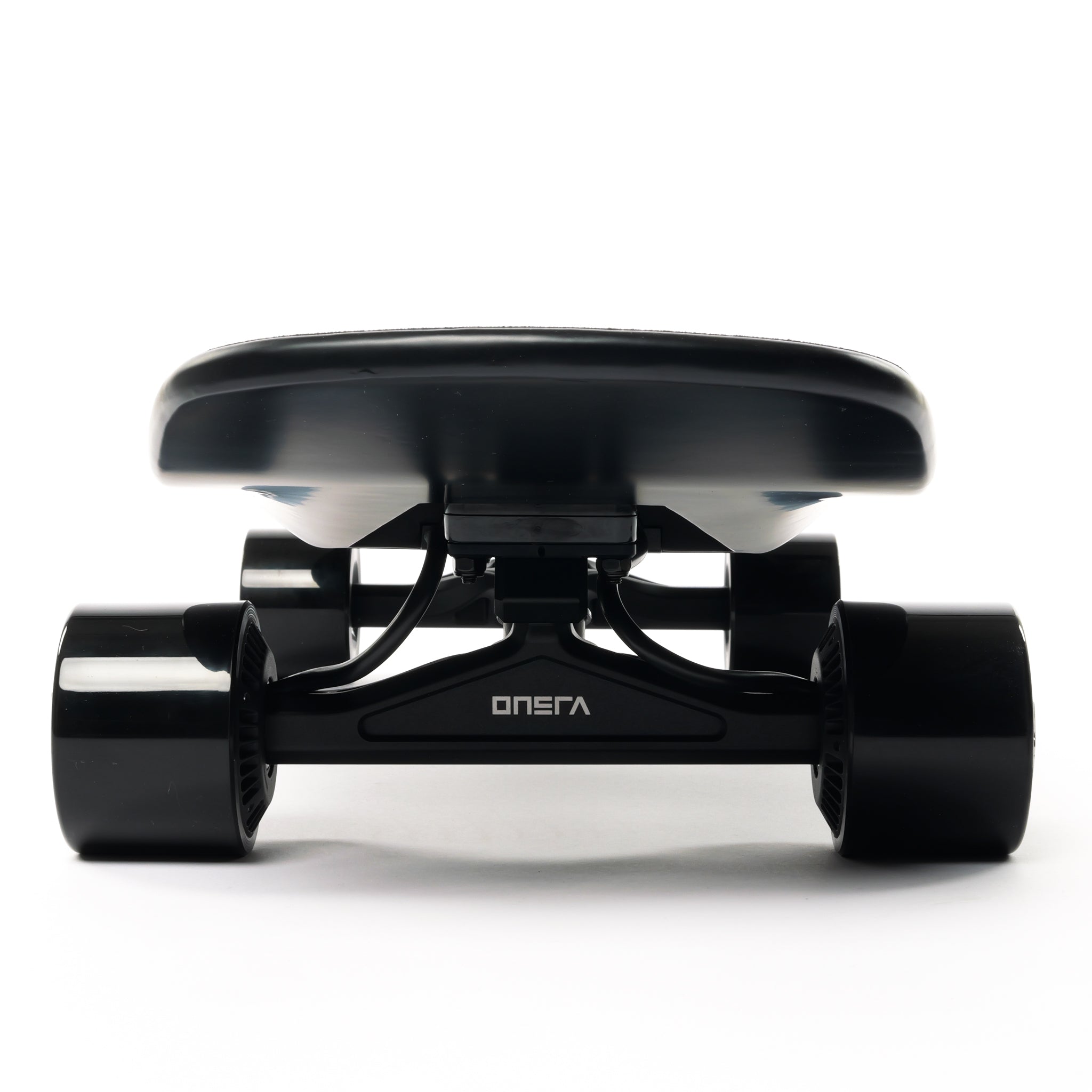 ZENO electric skateboard with lightweight carbon fiber and wood kicktail deck, stealthy hub motors, 14S power system, and swappable 99Wh travel battery — a super powerful yet portable electric longboard for commuting and travel.
