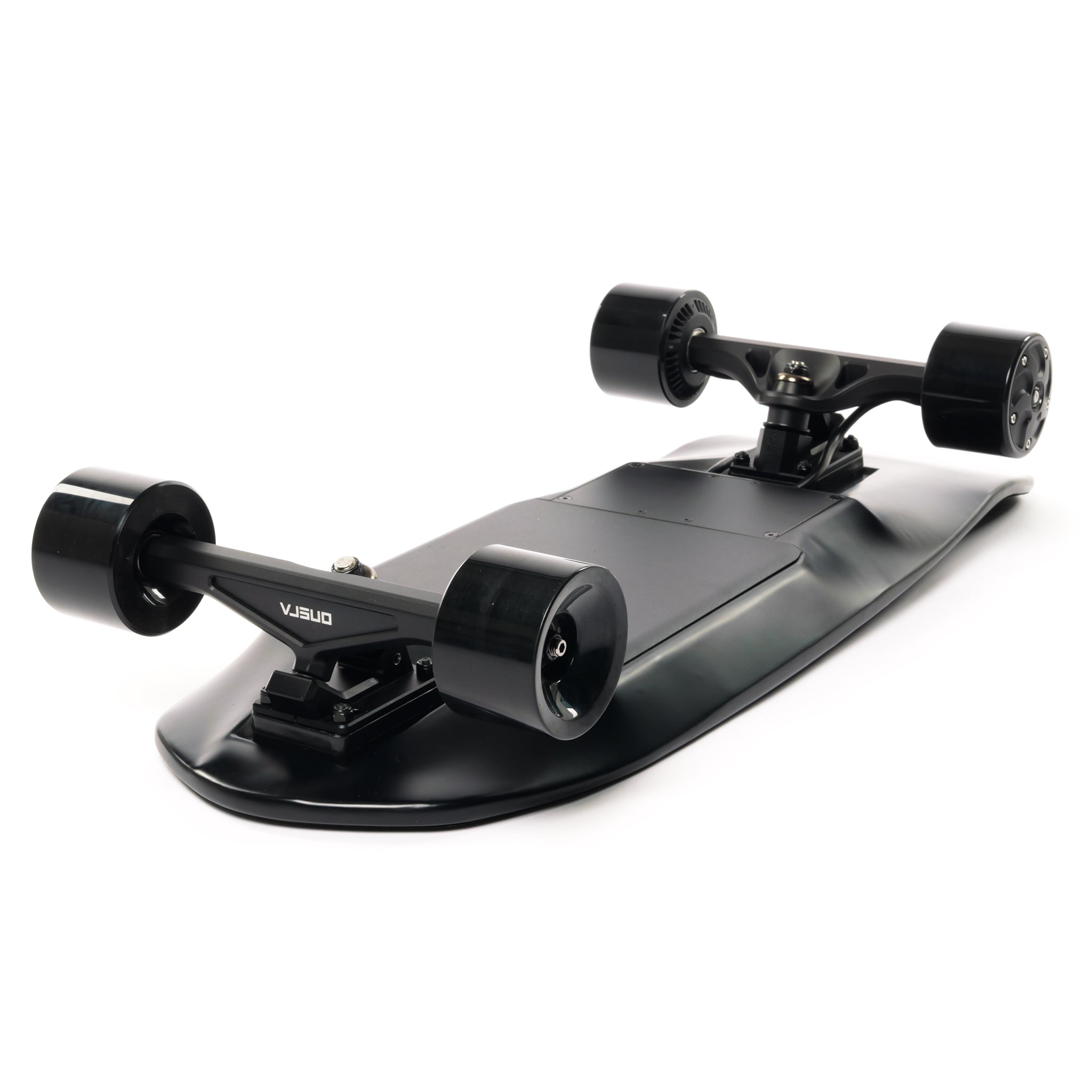 ZENO electric skateboard with lightweight carbon fiber and wood kicktail deck, stealthy hub motors, 14S power system, and swappable 99Wh travel battery — a super powerful yet portable electric longboard for commuting and travel.