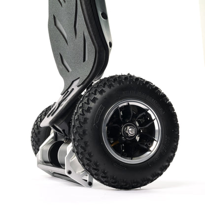 VELAR electric longboard with powerful dual motors and carbon design